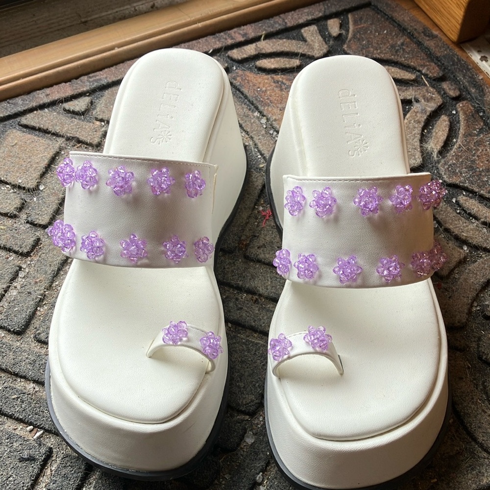 dELiA*s White and Purple Women's Platform Sandals DollsKill 7